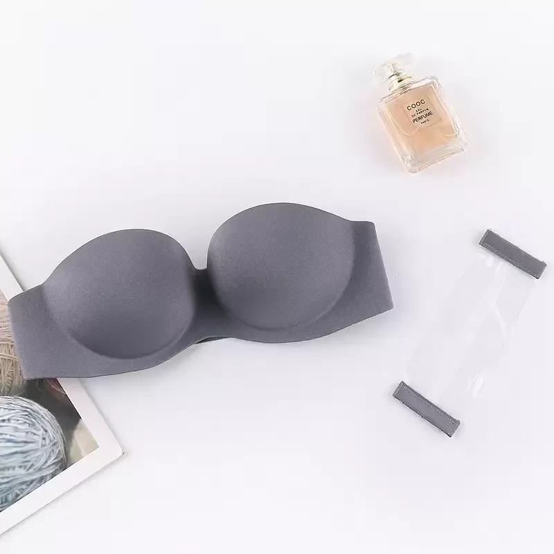บราเสริมทรงแบบไม่มีสาย (Strapless Push-Up Bra) 4