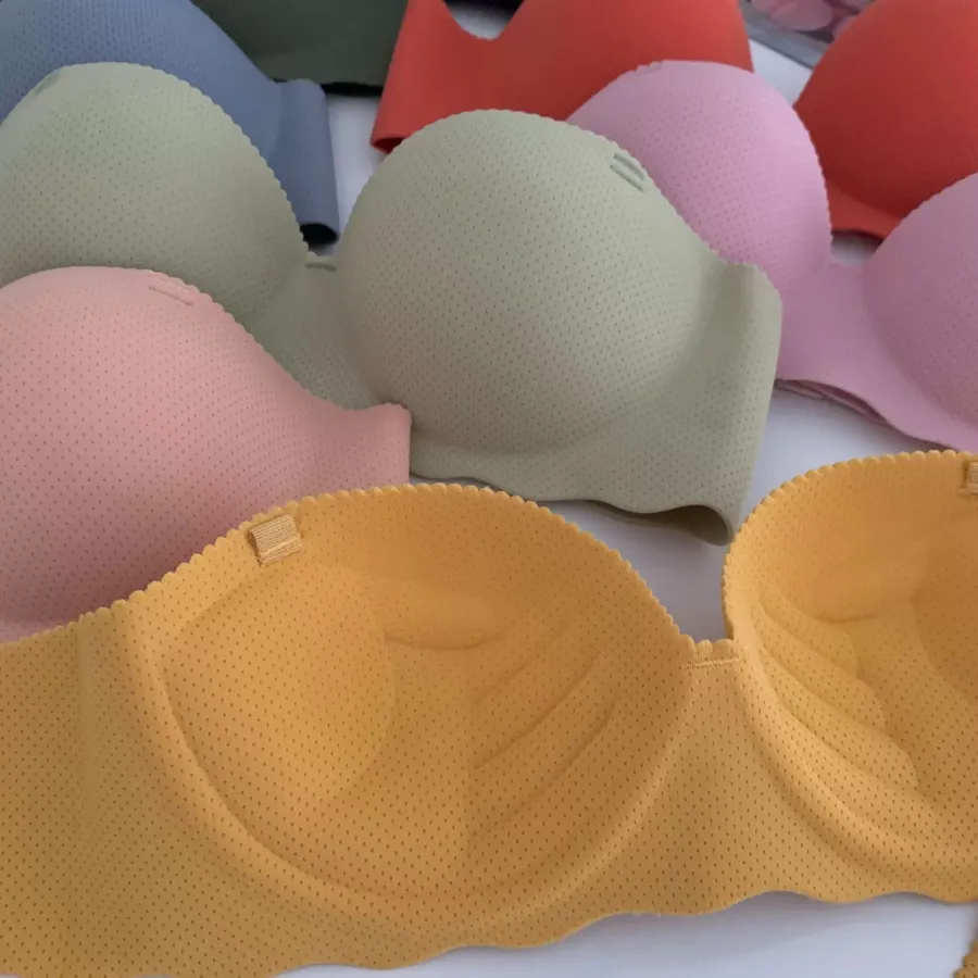 Wireless Push-Up Bra - quality craftsmanship detail 4