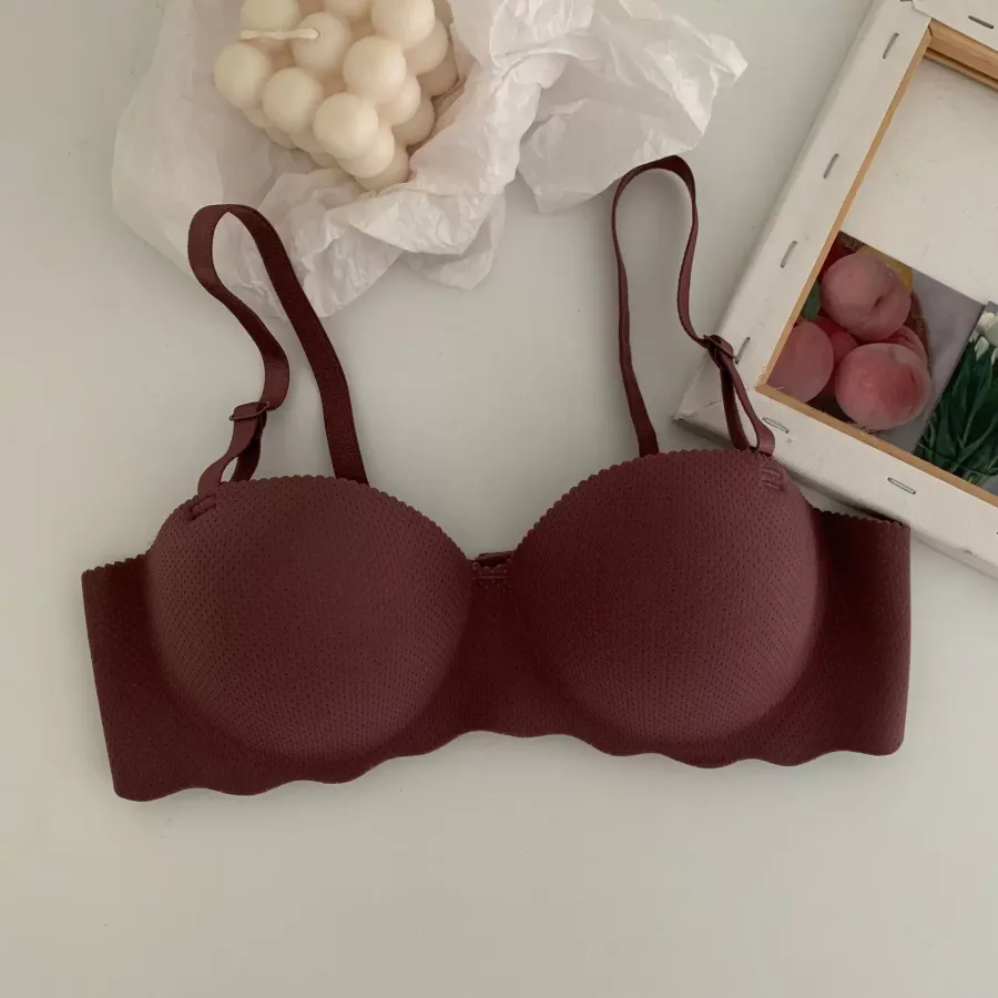 Wireless Push-Up Bra - quality craftsmanship detail 6