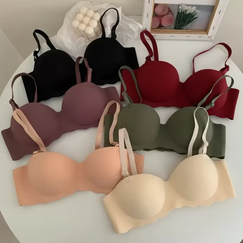 Wireless Push-Up Bra 4
