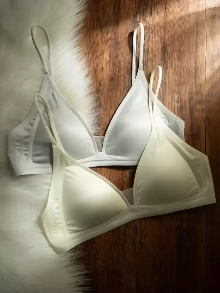 Wireless Triangle Bra - quality craftsmanship detail 8