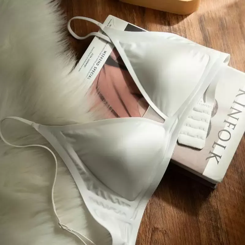 Wireless Triangle Bra 5