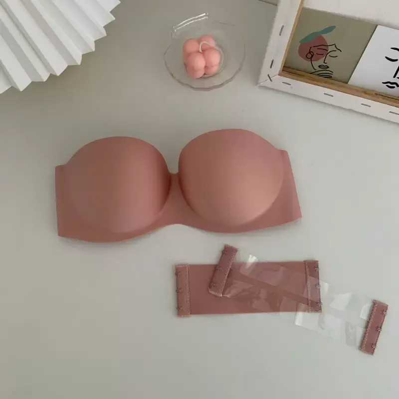 Strapless Push-Up Bra 3