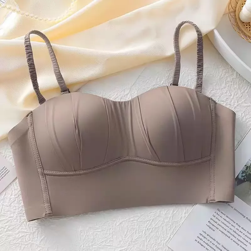 Strapless Wireless Push-Up Bra 8