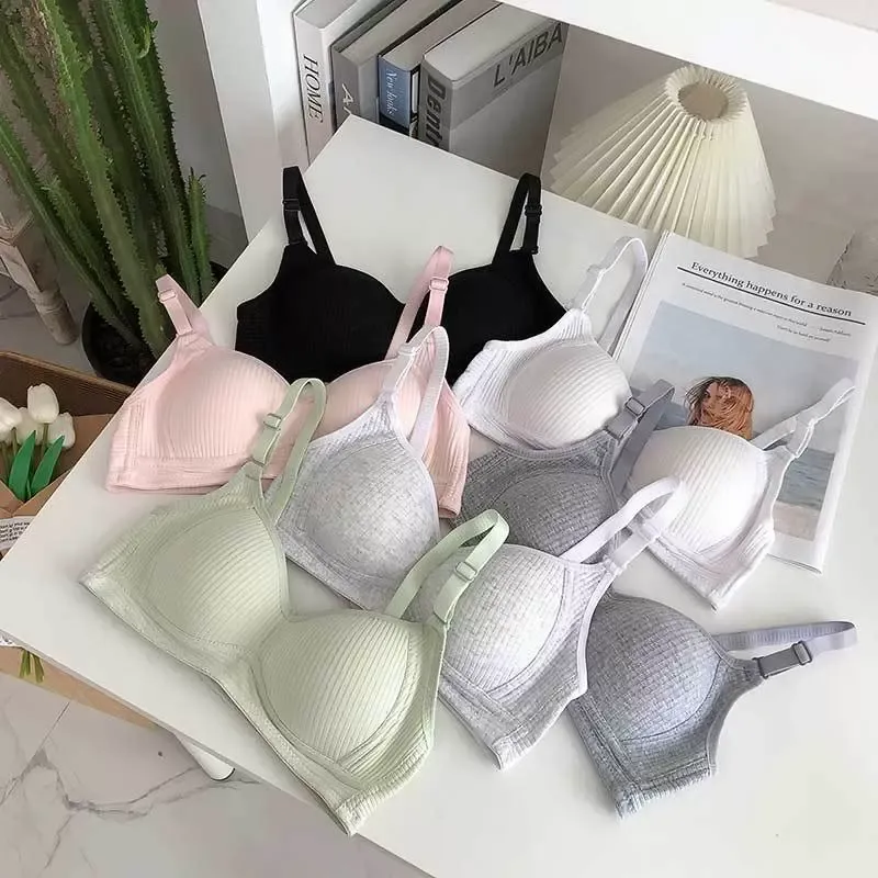 Wireless Cotton Bra - quality craftsmanship detail 2