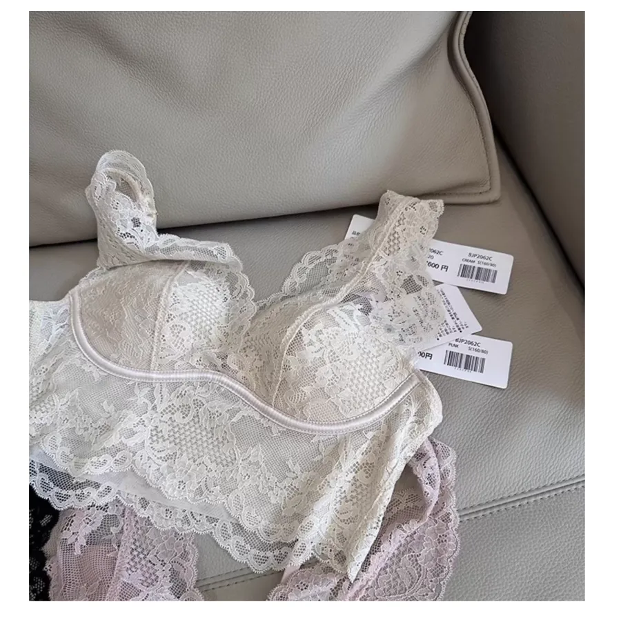 Sexy Lace Push-Up Bra Set - quality craftsmanship detail 2