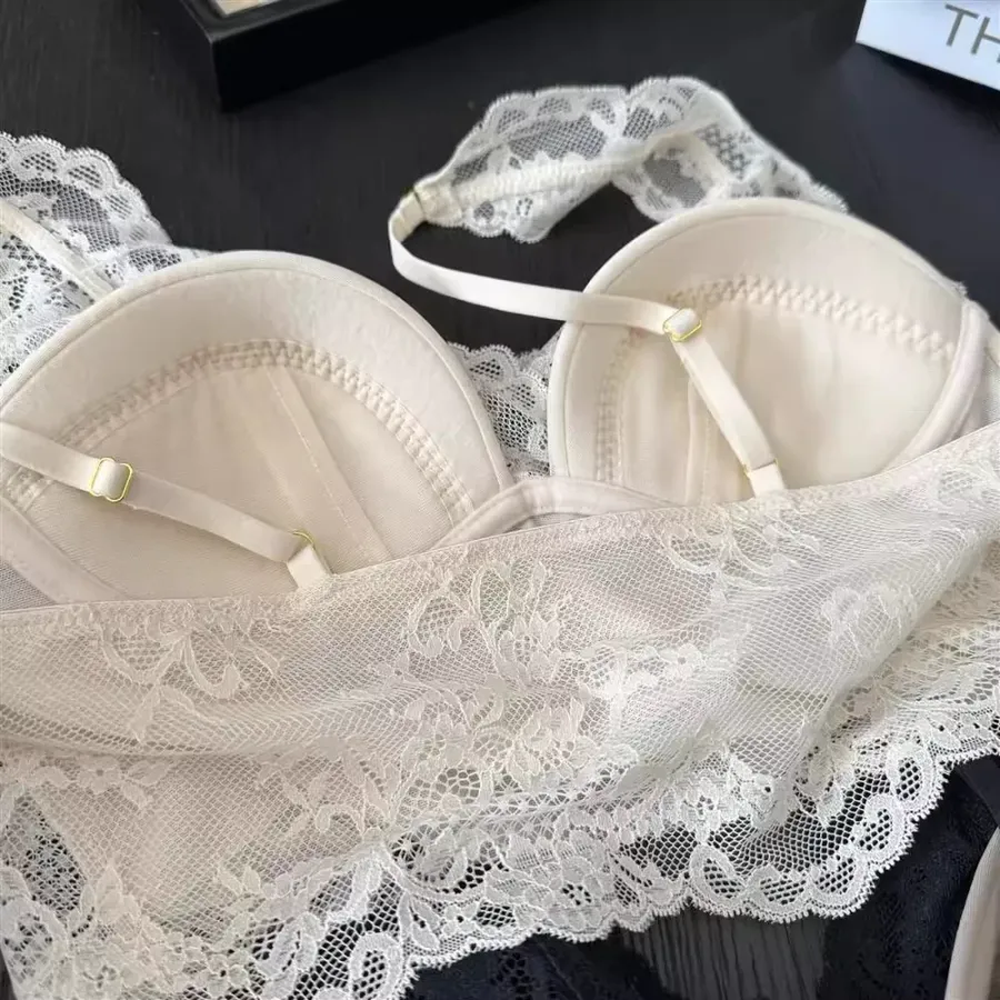 Sexy Lace Push-Up Bra Set - quality craftsmanship detail 8
