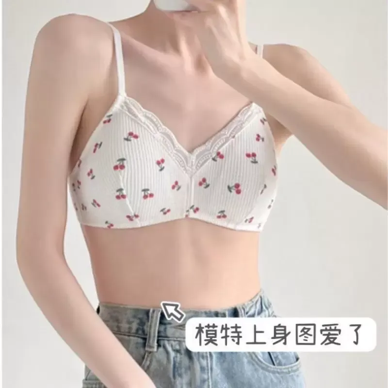 Seamless Wire-Free Minimizer Bra