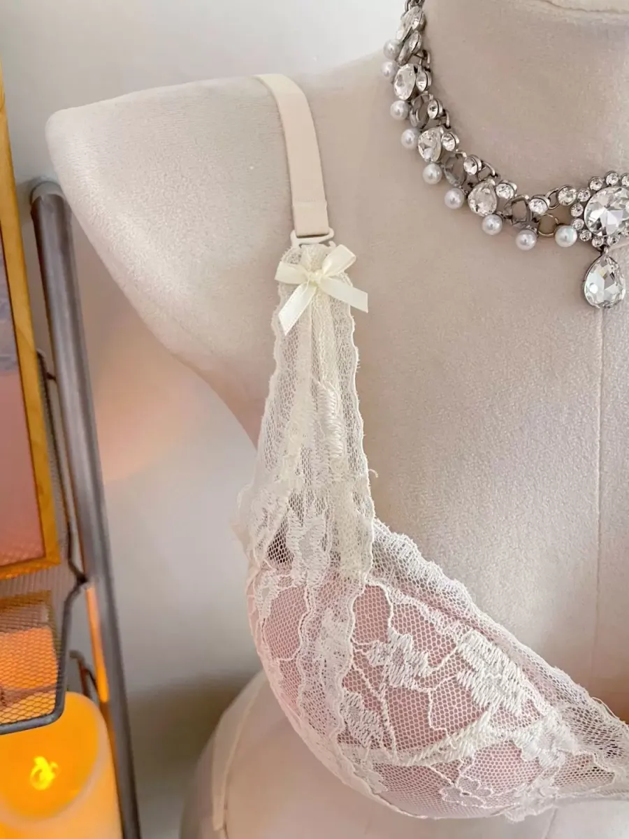Sexy Lace Push Up Bra - quality craftsmanship detail 3