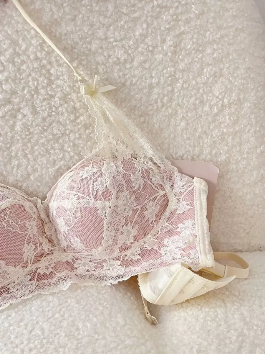 Sexy Lace Push Up Bra - quality craftsmanship detail 9