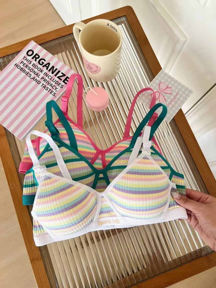 Striped Seamless Wireless Bra - quality craftsmanship detail 2