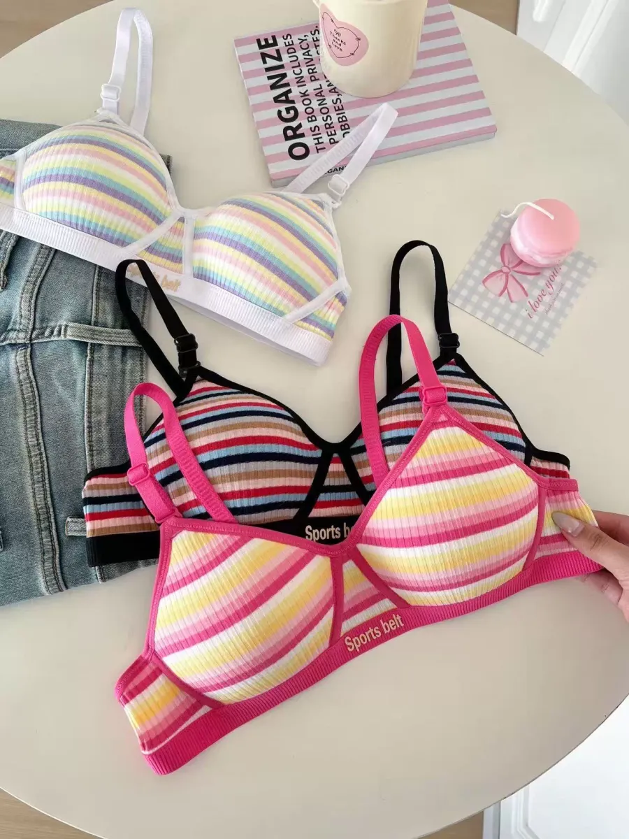 Striped Seamless Wireless Bra - quality craftsmanship detail 4