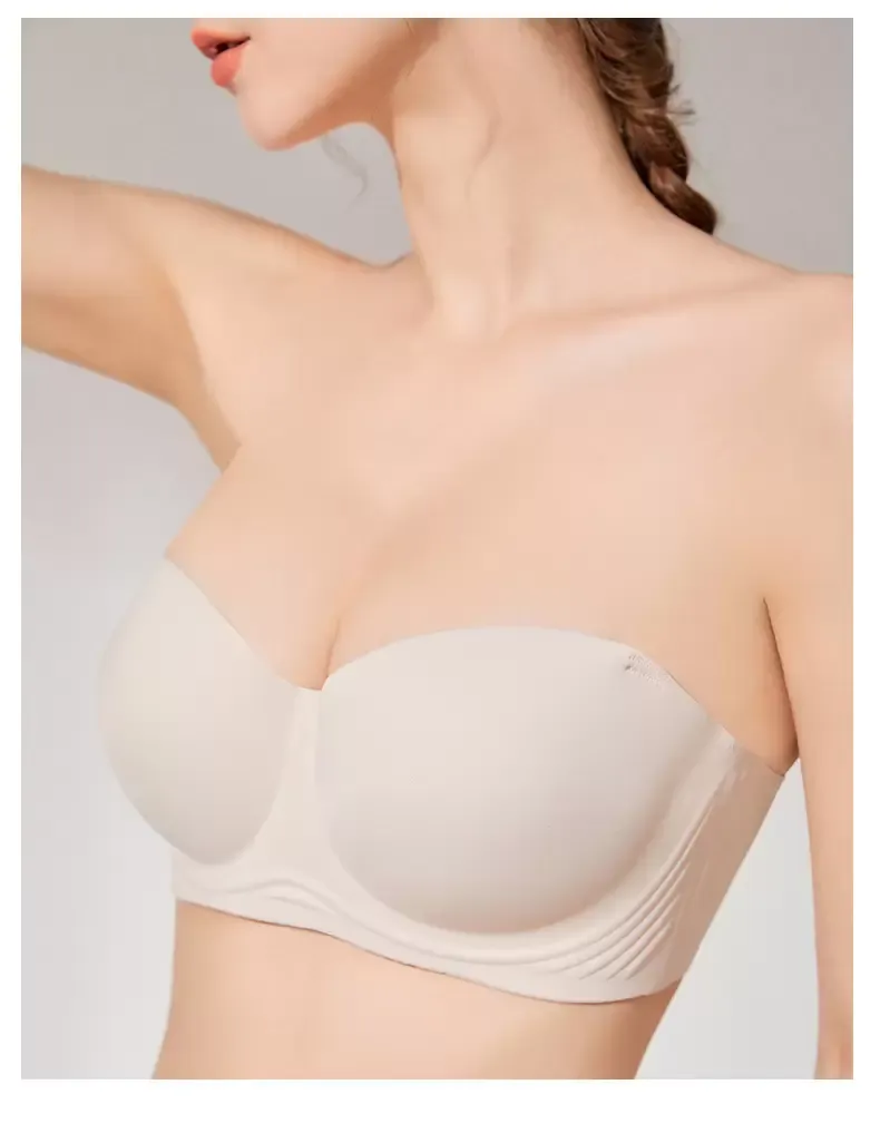 Strapless Bra for Women - quality craftsmanship detail 1