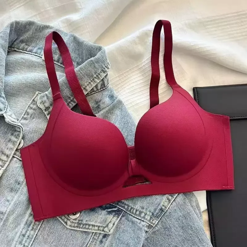 Women’s Red Wireless Push Up Bra 6