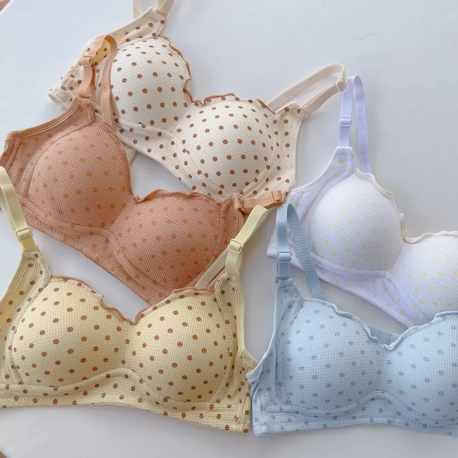 Wireless Push Up Bra - quality craftsmanship detail 1