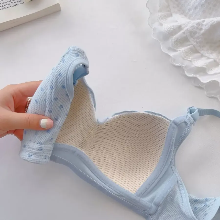 Wireless Push Up Bra - quality craftsmanship detail 2