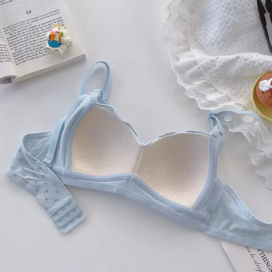 Wireless Push Up Bra - quality craftsmanship detail 4