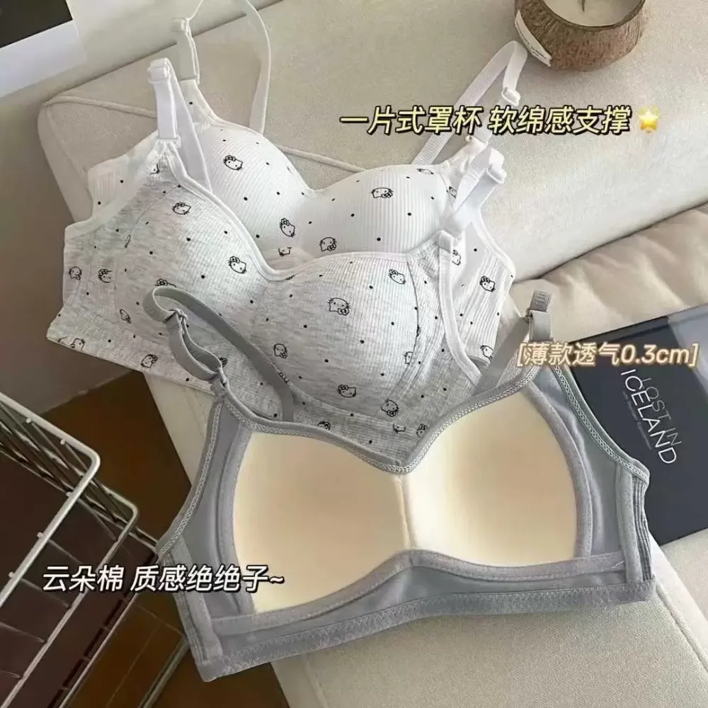 Wireless Push-Up Bra 10