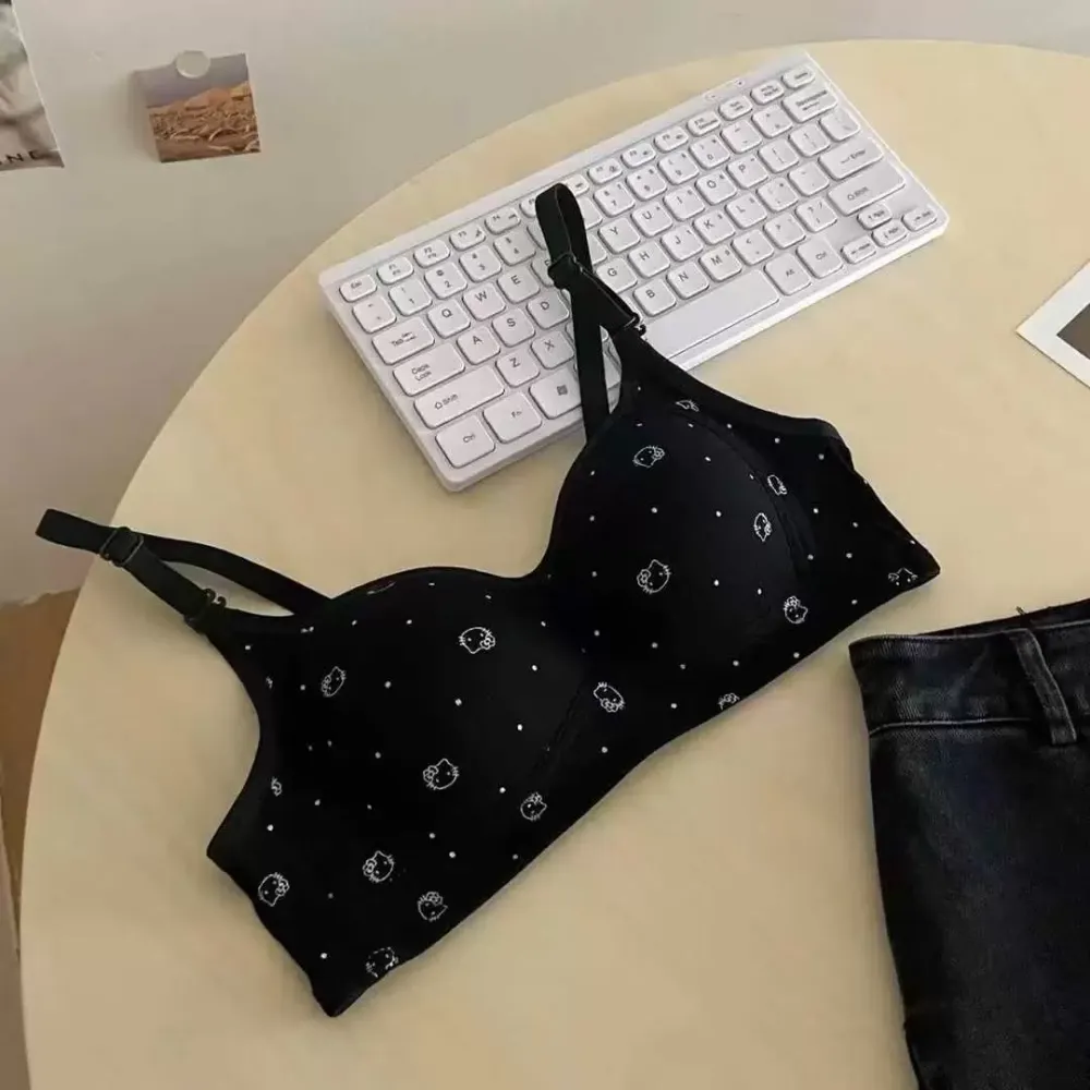 Wireless Push-Up Bra 5