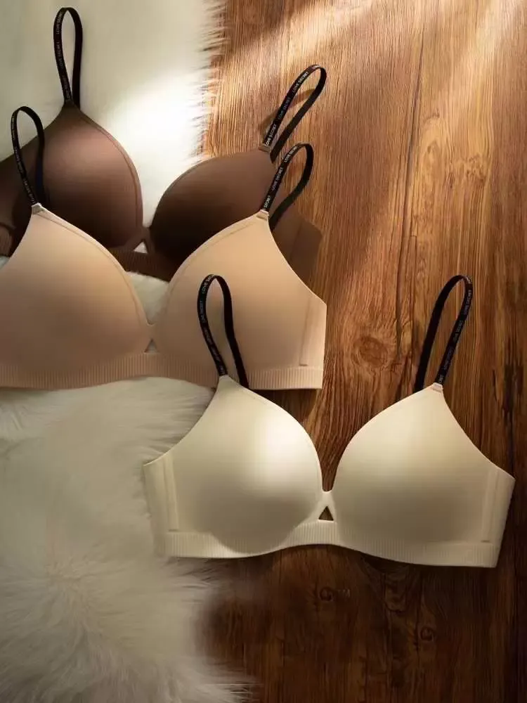 Ultra-Light Triangle Bra 7