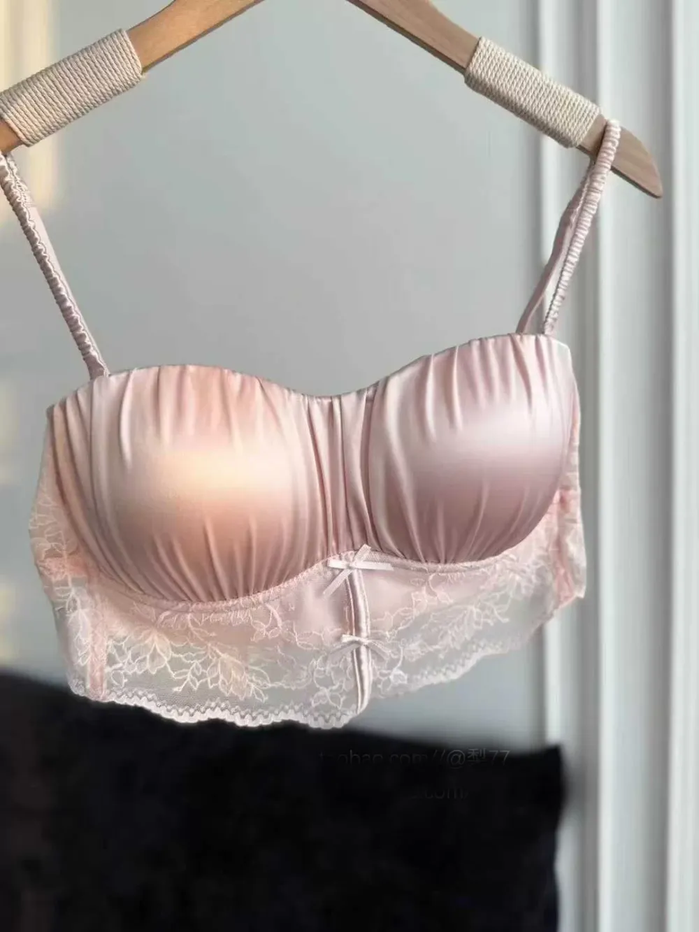 Bridal Satin Strapless Bra 16