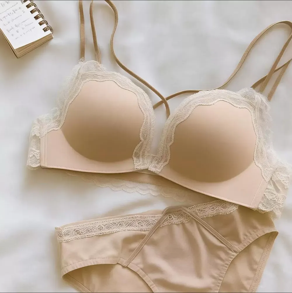Front Closure Lace Push Up Bra 10