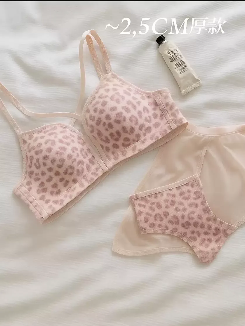Front Closure Lace Push Up Bra 7
