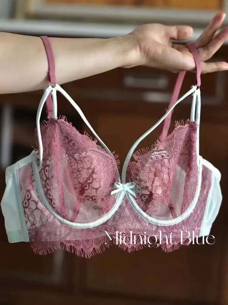 Minimizer Lace Bra 5