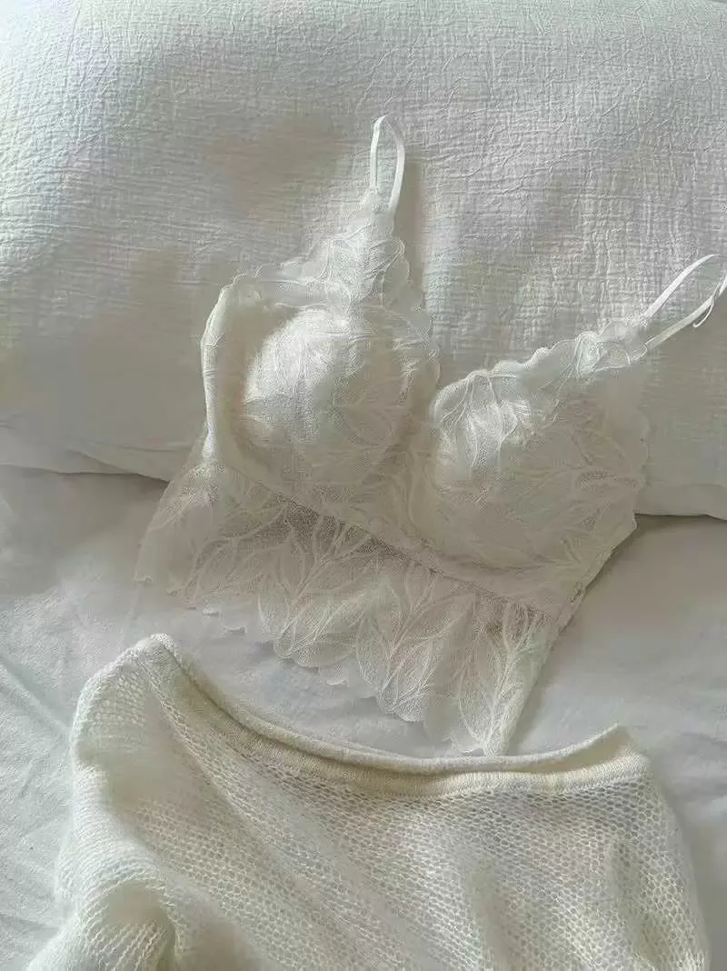 French Style Round Cup Bra 6
