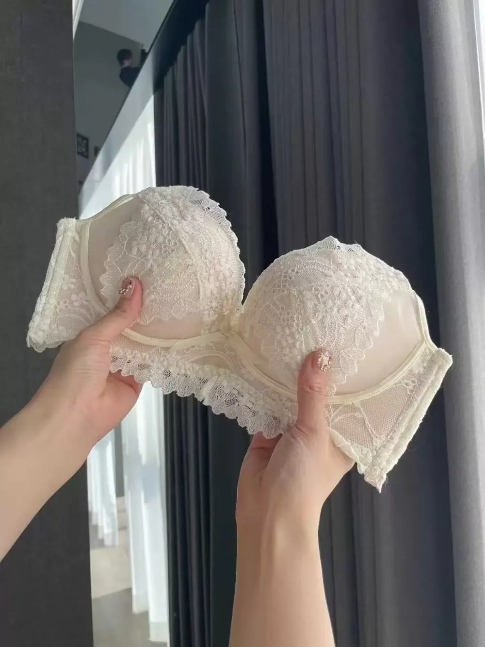 Embroidered Lace Push Up Bra 16