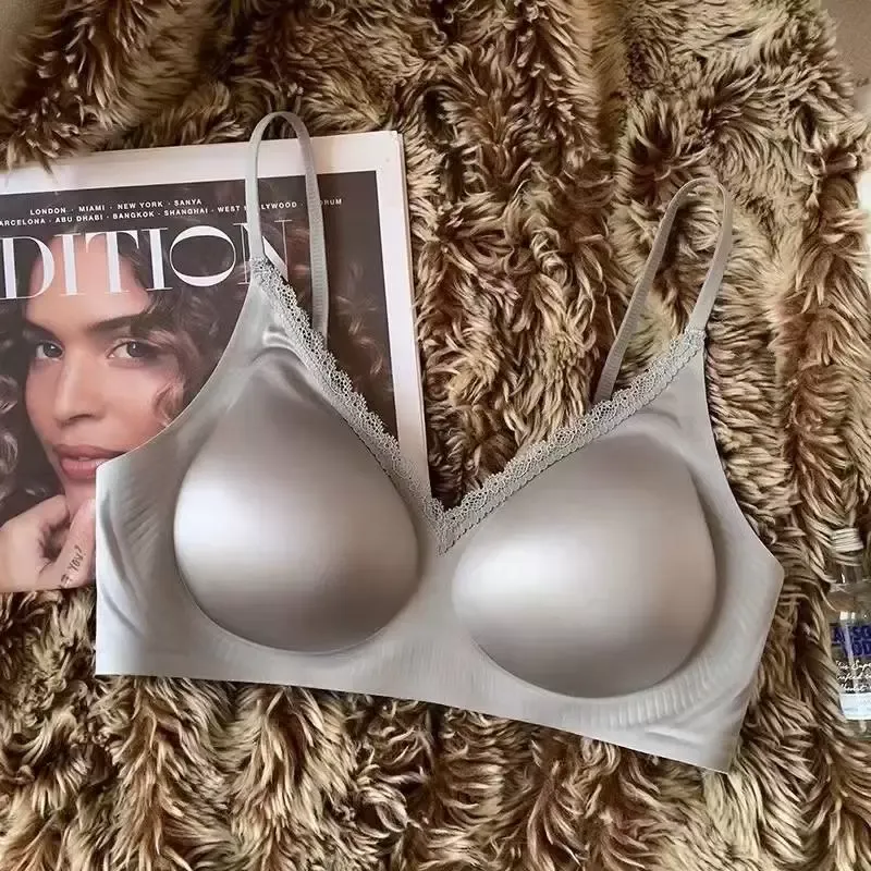 Luxury Satin Seamless Wireless Bra 4