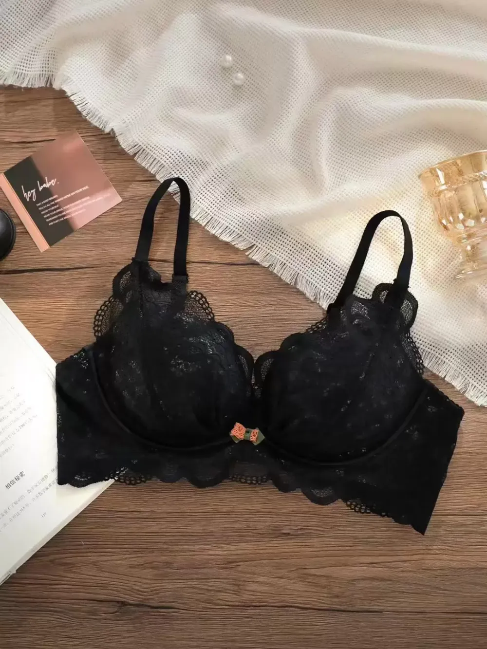 French Lace Wireless Bra for Women 10