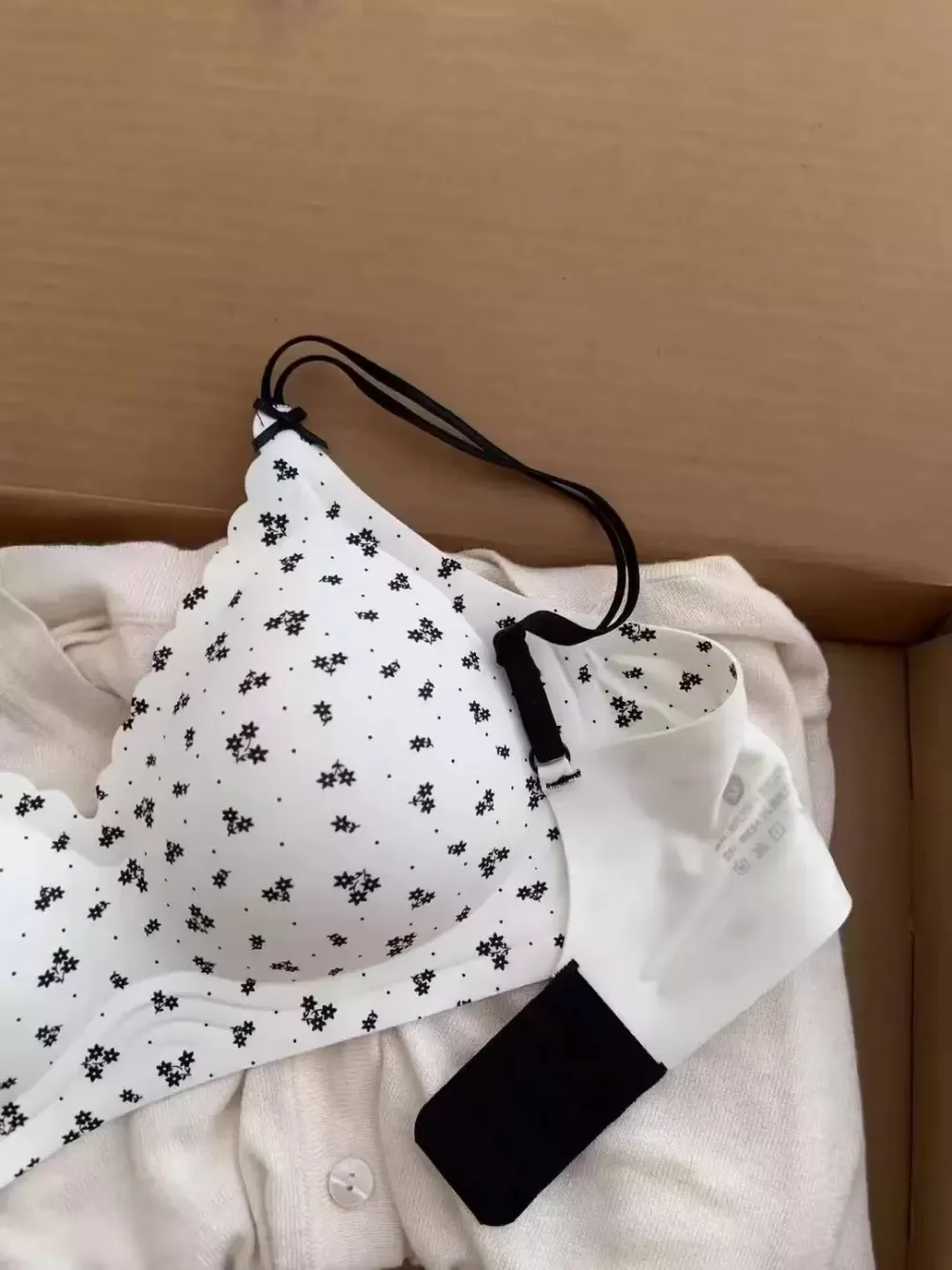 Seamless Wireless Bra for Women 4