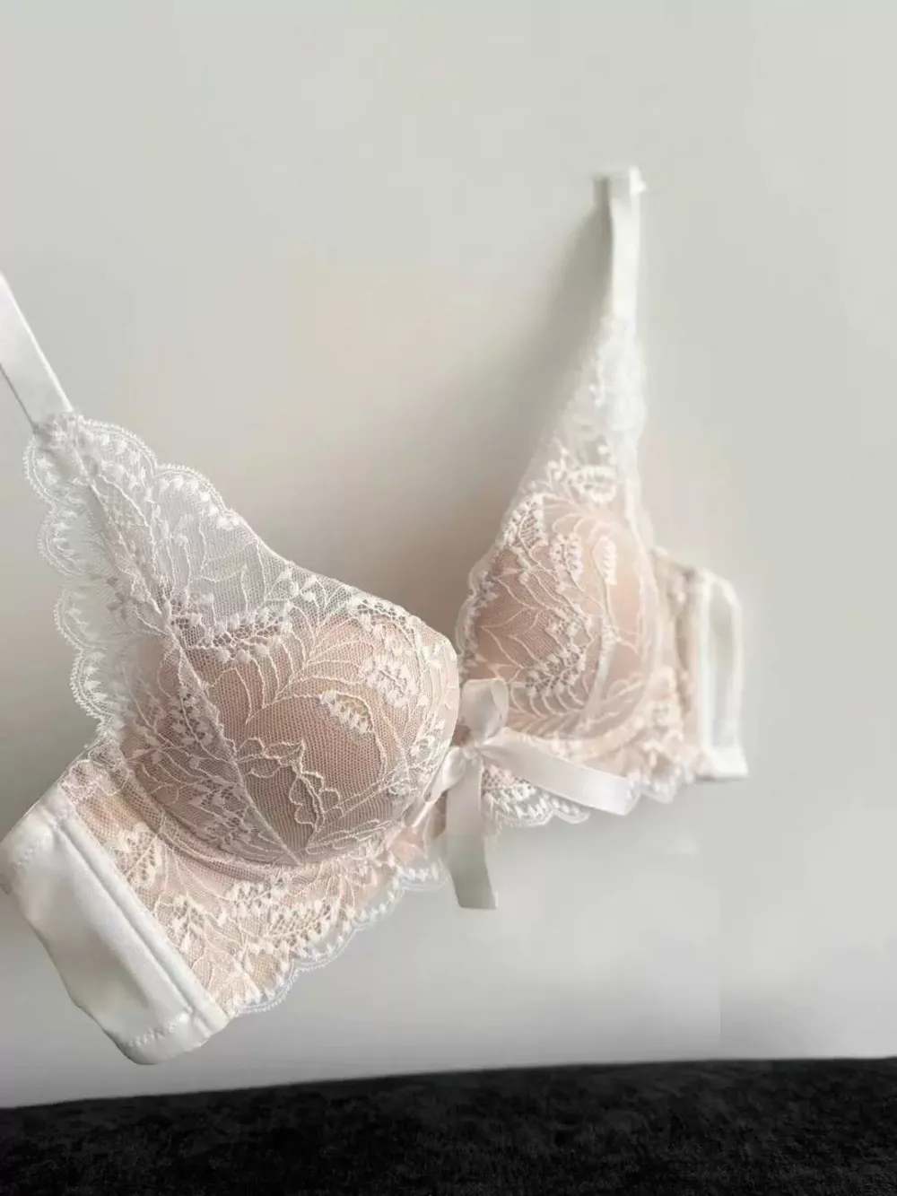 Rose Lace Wireless Bra Manufacturer 4