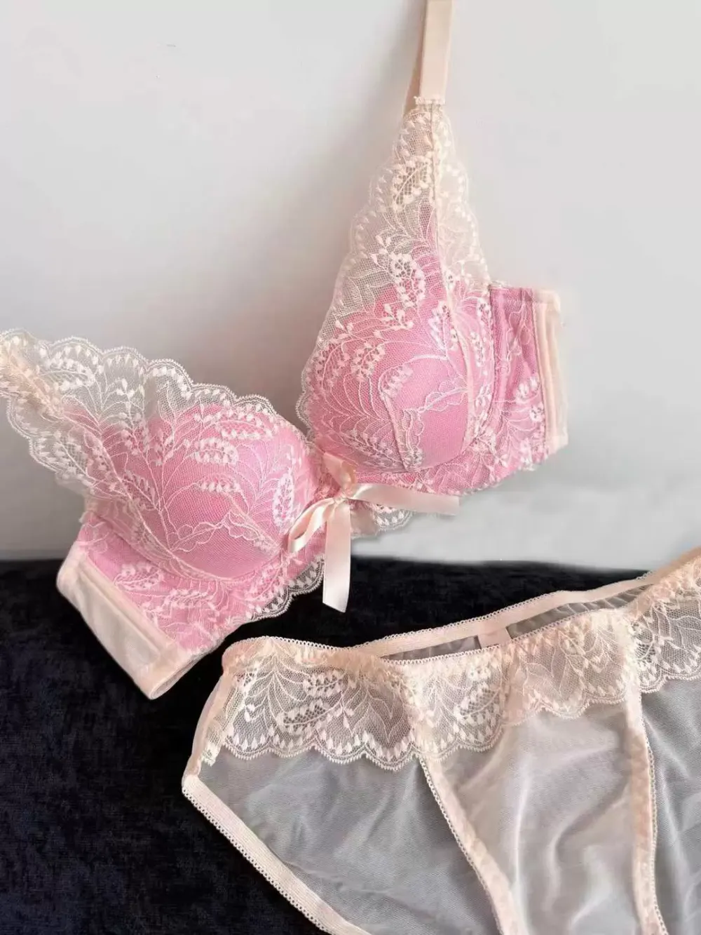 Rose Lace Wireless Bra Manufacturer 7