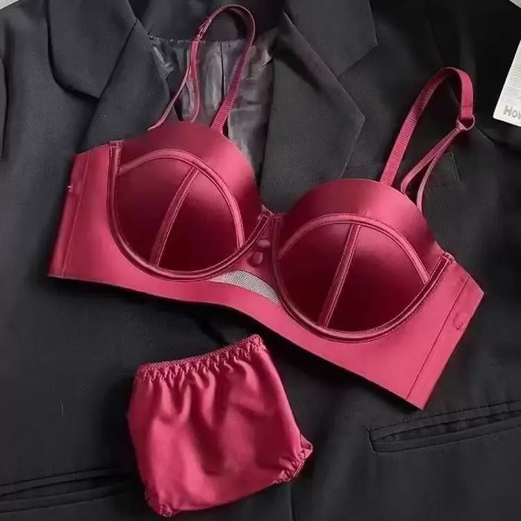 Cotton Wireless Bra for Large Bust Women 10