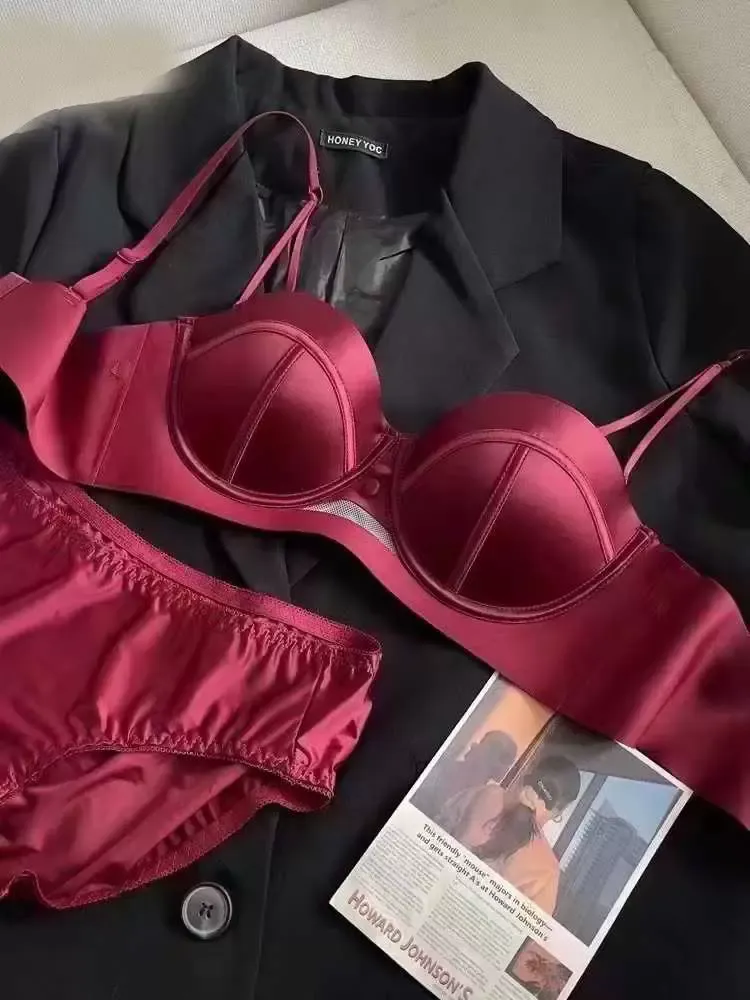 Cotton Wireless Bra for Large Bust Women 9